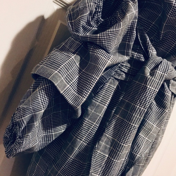 Fashion Nova Black and white Plaid Dress - Picture 5 of 7